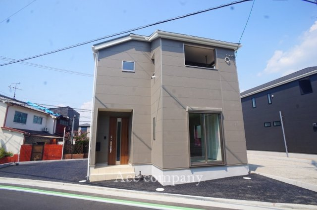 【外観】 | 八尾市安中町8丁目 | 【公園すぐ♪角地☆駐車2台可能！新築完成済み☆】ローン返済目安：月々約88422円（頭金0円、変動金利0.875％、返済期間40年、ボーナス払い無しで試算しています）