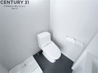 ウォシュレット付きのトイレでオススメです♪