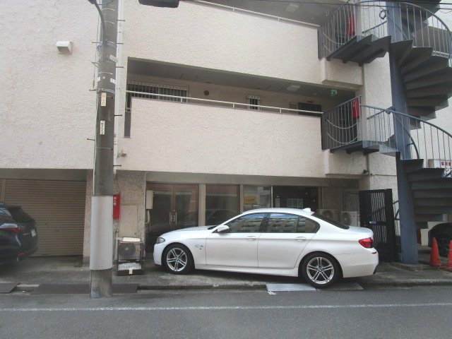 豊島区駒込１丁目の店舗事務所