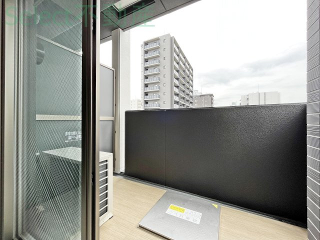 ディアレイシャス名古屋太閤通のバルコニー