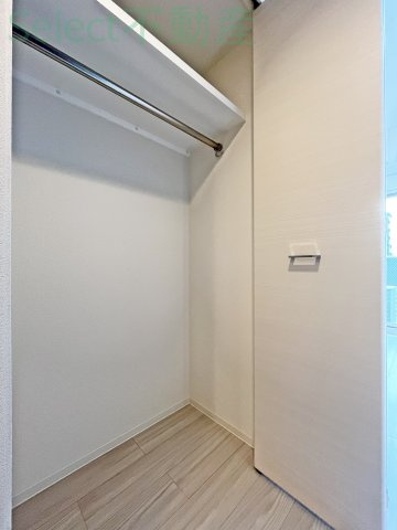 ディアレイシャス名古屋太閤通の収納