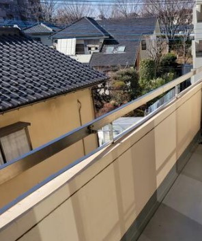 【バルコニー】