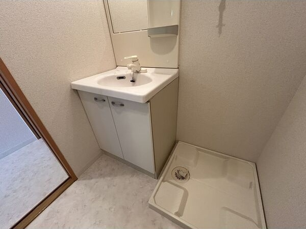 プランドール浅間町の浴室