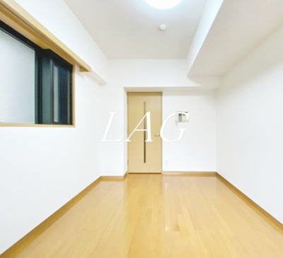 【居間・リビング】 | ルーブル下北沢弐番館  | 洋室のお部屋です。