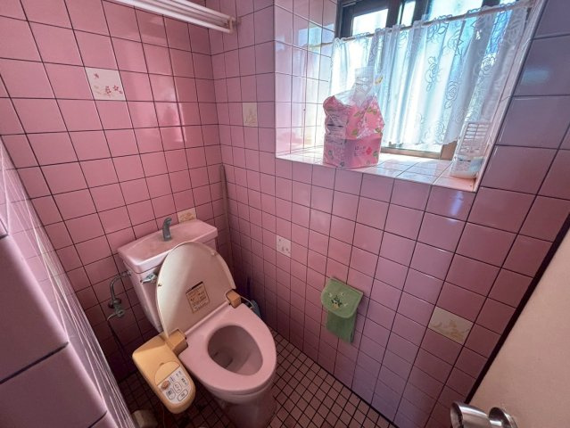 宮古島市伊良部 中古戸建のトイレ