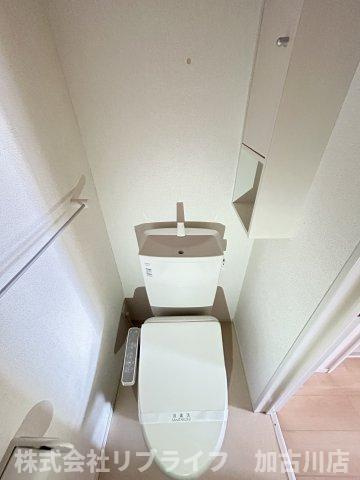 サンクスSのトイレ|※１階のお部屋のお写真です※