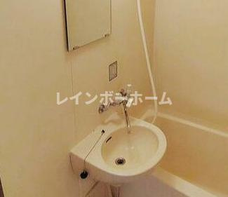 スピカ中山の洗面所