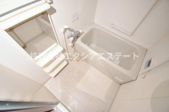 アネックス六兵衛三番館の浴室