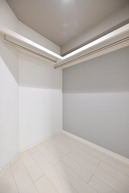 Apartment小石川後楽園の収納|ウォークインクローゼット