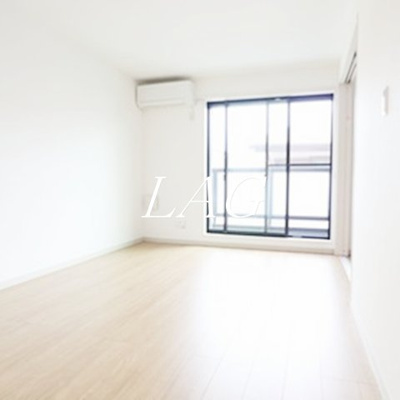 【居間・リビング】 | さくら十番館 | 洋室のお部屋です。