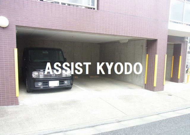 ＮＳガーデンの駐車場