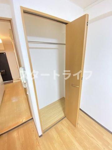 大阪市淀川区宮原５丁目の賃貸マンションの収納