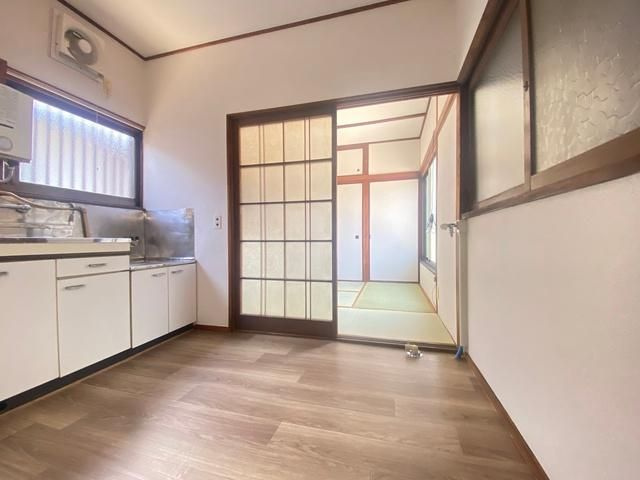 横浜市旭区中沢１丁目のアパートの内装