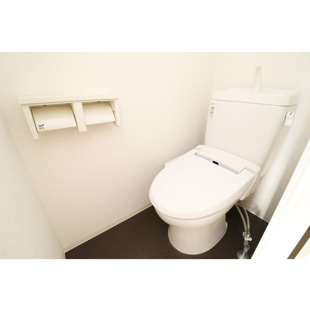SERENiTE本町エコートのトイレ|コンパクトで使いやすいトイレです