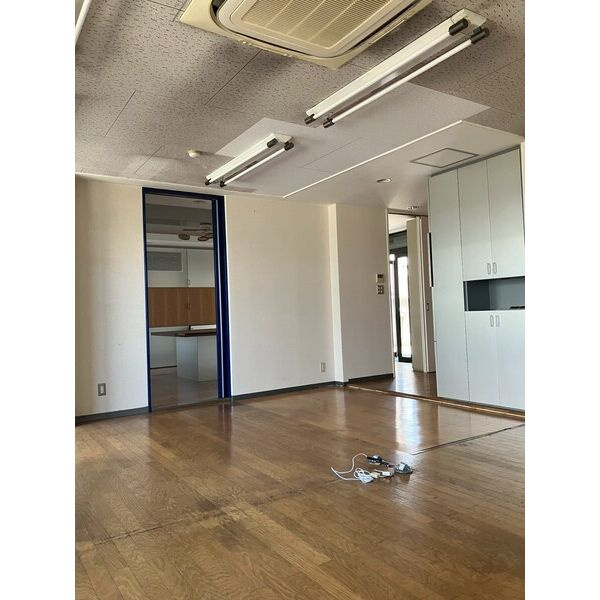 SMY88植田【　オフィスおすすめ　】