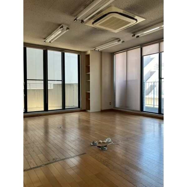 SMY88植田【　オフィスおすすめ　】