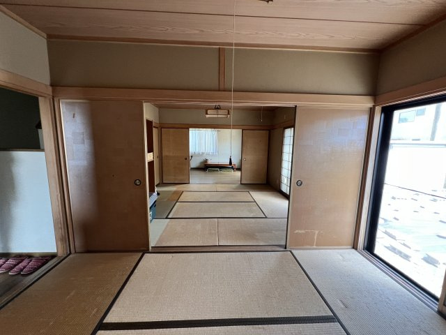 津山市野村　中古住宅　6LDK＋納戸の和室