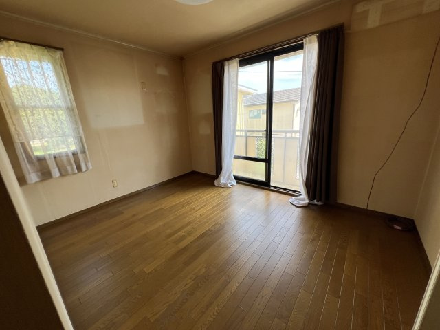 津山市野村　中古住宅　6LDK＋納戸の洋室|洋室6.5畳