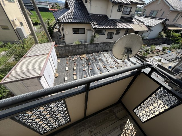津山市野村　中古住宅　6LDK＋納戸のバルコニー