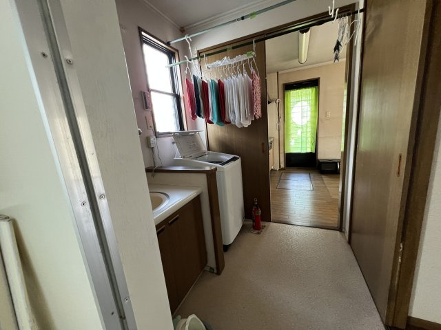 津山市野村　中古住宅　6LDK＋納戸の脱衣所