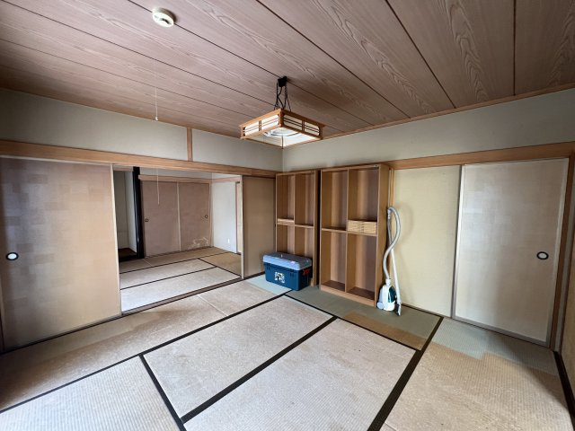 津山市野村　中古住宅　6LDK＋納戸の和室|和室8畳
