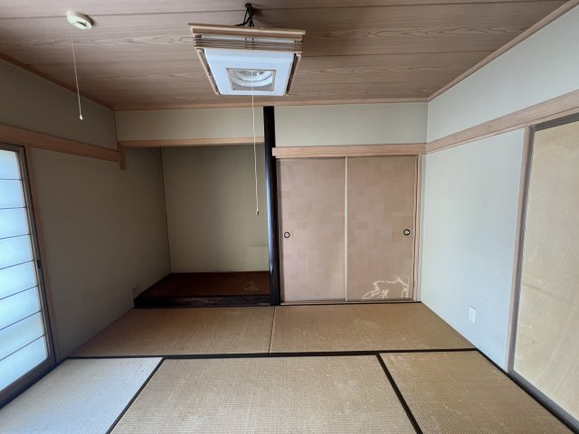 津山市野村　中古住宅　6LDK＋納戸の和室|和室6畳