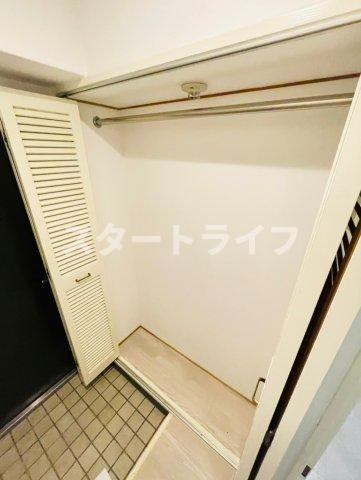 大阪市東淀川区東中島１丁目の賃貸マンションの収納