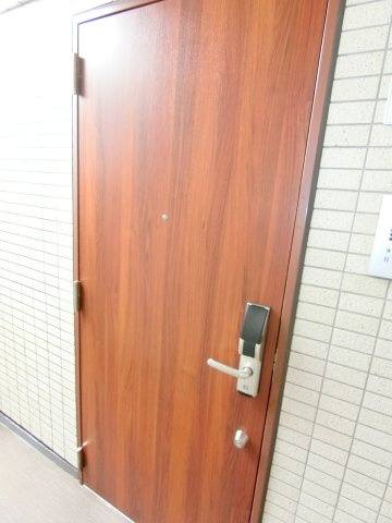 CHARMANT CLASSIC（シャルマンクラシックの玄関