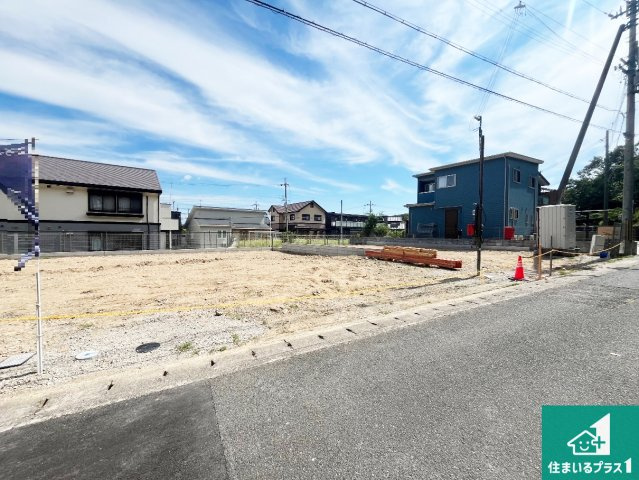 加東市下滝野　第10期　新築一戸建ての外観|周辺は落ち着いた街並みの住宅地！子育てがしやすい住環境です！まだ未完成ですが、現地でしかわからない事もございます。是非一度ご覧ください。