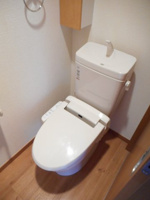 清潔感のあるトイレです