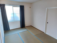 日本らしい落ち着いた雰囲気の和室です