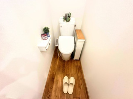 ゆったりとした空間のトイレです