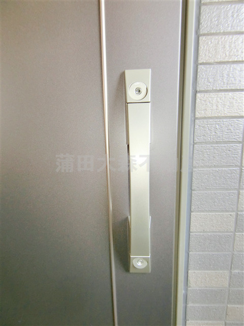 ルーブル羽田西の玄関