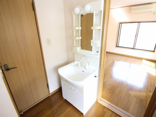 洗面所です