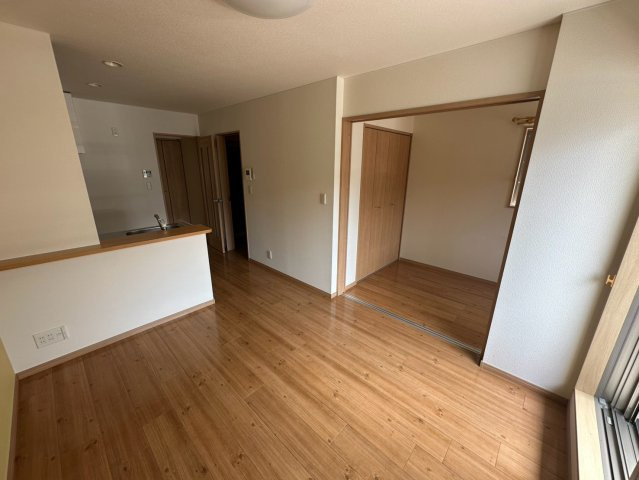 ゆったり過ごせる居間です