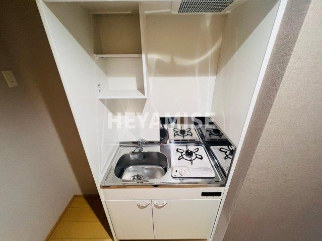 MODERN PALAZZO東本町のキッチン|※室内画像は別号室のもの