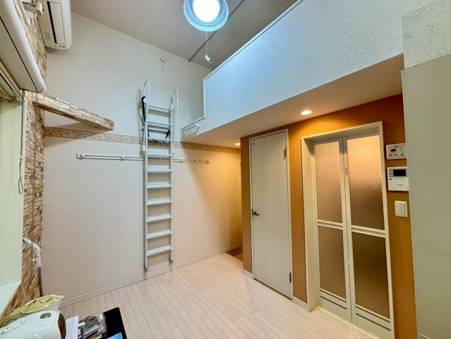 ゆったりとした居間です