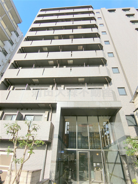 ルーブル羽田西の外観