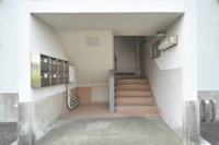 毎日通るエントランスはこのようになっています