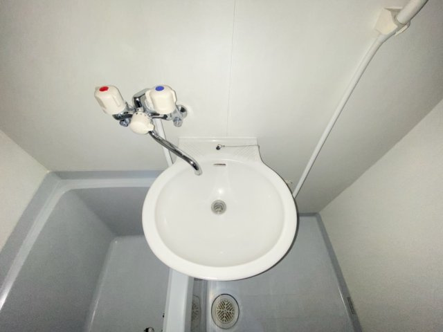内装は落ち着いています