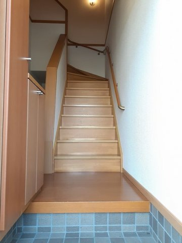 明るい玄関です