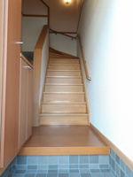 明るい玄関です