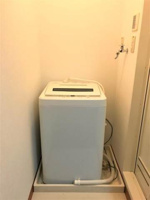 洗濯写真は別部屋になります。