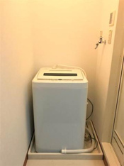 洗濯写真は別部屋になります。