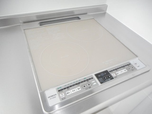 キッチンでお料理をお楽しみください
