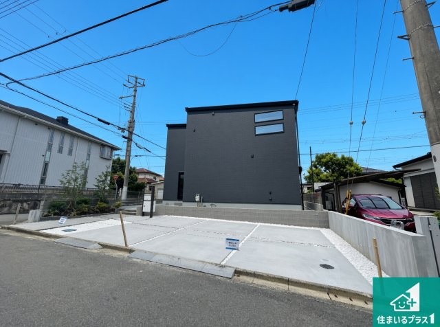 ■12日(土)13日(日)現地ご見学可能！　川西市向陽台　限定1邸の外観|安心の10年保証！外観を美しく保ち、雨水で汚れを落とします！気になることがありましたら、お気軽にお問い合わせください！