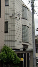 外観は落ち着いています