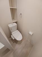 ゆったりとした空間のトイレです