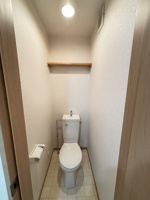 シンプルで使いやすいトイレです