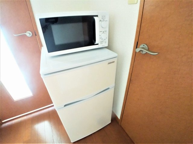 電子レンジと冷蔵庫
